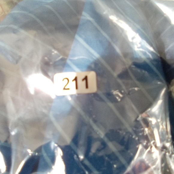 CCM Men's  YOUTH Purple Long Sleeve Shirt SIZE S/M P/M - Picture 9 of 9